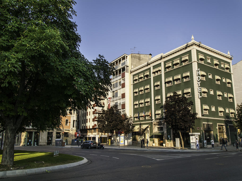 Hotel Ramon Berenguer IV Lleida Exterior foto