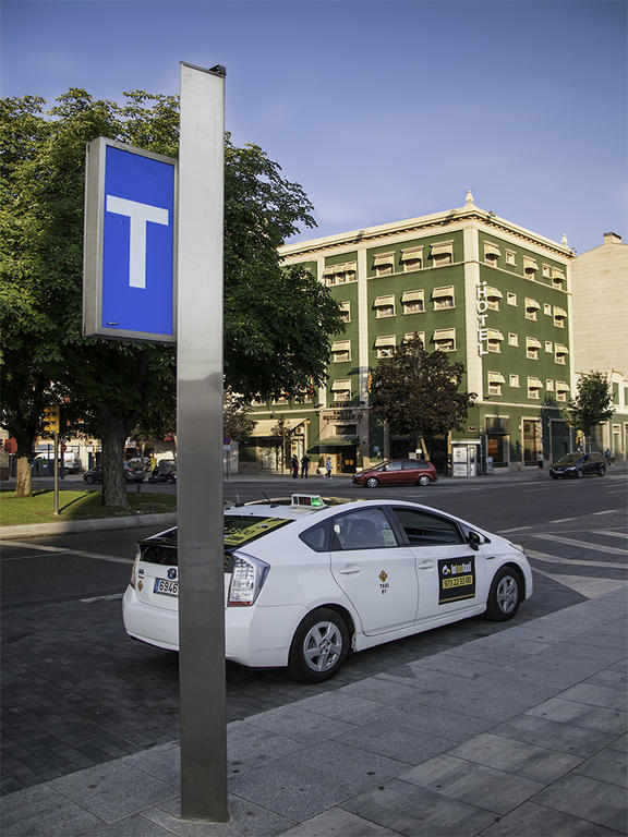 Hotel Ramon Berenguer IV Lleida Exterior foto